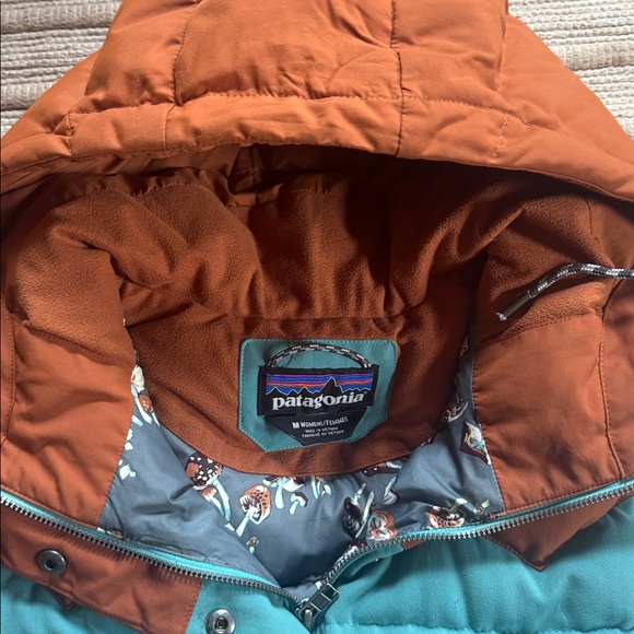 Patagonia Bivy Down Puffer Vest hooded Mogul Blue Turquoise teal Rust Womens M - Picture 5 of 12